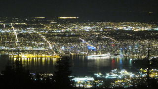 ナイタースキーでみるバンクーバーの夜景は最高