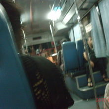 スクムウィットRdは終夜乗り合いバスが多く走ります。