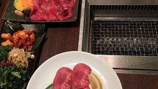 牛兵衛 草庵 阪急西宮ガーデンズ店