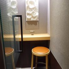 電話用のBOXルームもおしゃれ