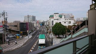 どの列車も止まる