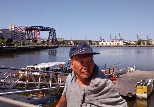 治安は悪いので、特に夜間は避けたほうがベター。