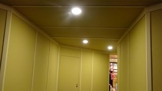 東京ディズニーシー最大のお菓子屋さん