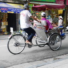 観光客の数も多いです
