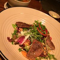 ホテル内のレストランも美味。