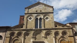 サン フレディアーノ教会