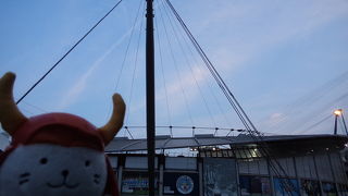 ほぼ駅直結のマンチェスターCのホームスタジアム