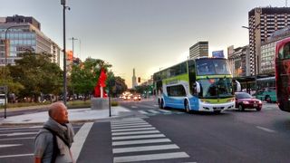 パリのシャンゼリゼ大通りを、少し彷彿