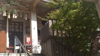 この大都会にちゃんとした神社がありました