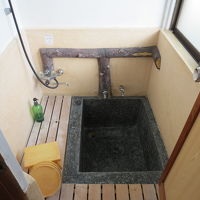 部屋にあるお風呂です！！！渋い・・・