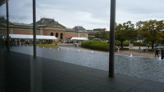 東博よりははるかに人が少なく展示が見やすい