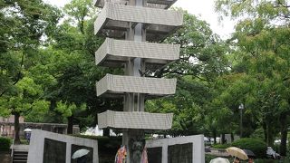 日本全国で動員され空襲や原爆などにより命を落とした学徒を慰霊するために建立されたとのこと。