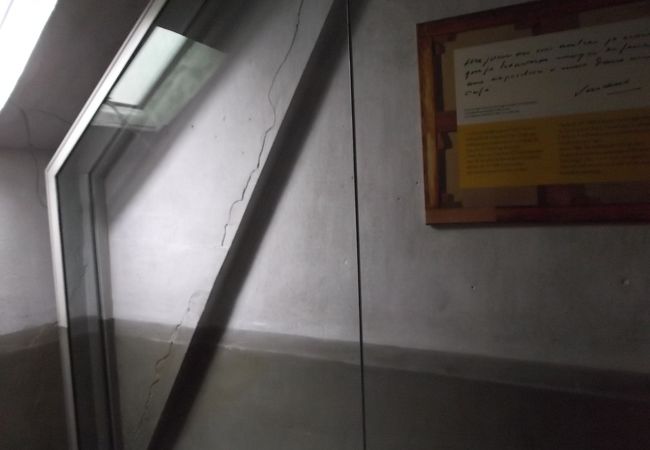 「ラヴー亭　ゴッホの部屋」の奇跡の一枚！ ゴッホゆかりのラヴー亭｜Comme d'habitude 〜パリ・東京行っ