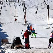 真夏に楽しむスキー/ FONNA Glacier Ski Resort