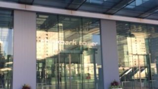 スタイリッシュなビル