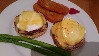 ブランチで行くと30分待ちでした！