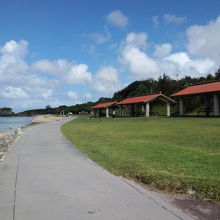 東屋はビーチパーティー用