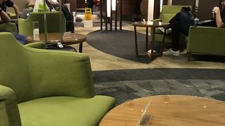 カジュアルな感じです。