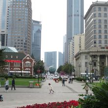 友好広場方面です。