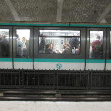 メトロ (地下鉄)