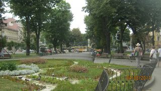 かつてはポルトヴァ川でした。