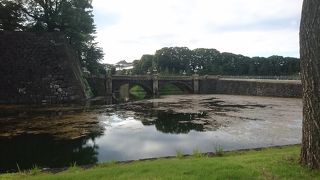 皇居正門に架かる橋