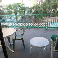 ベランダは広い（角部屋）