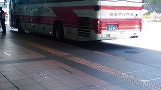 都内や横浜方面へ運行しています