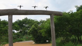 物見櫓をはじめたくさんの建物が復元されています