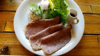 ランチは是非コールドビーフを