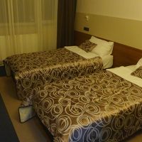 ちょっと狭いけど、まあ快適な方かな。