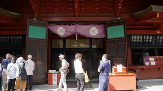 一日３回の護摩祈願が行われます