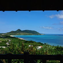 東屋から伊原間方面をのぞむ
