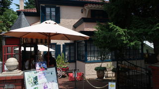 元オランダ総領事館