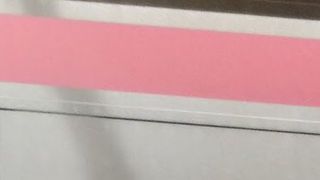 鈍いし、とにかく混んでいる。