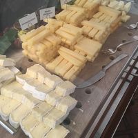 朝食の種類豊富なチーズ♪