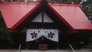 帯広神社のお隣