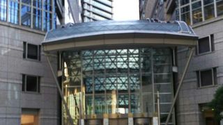 大手町のツインタワー