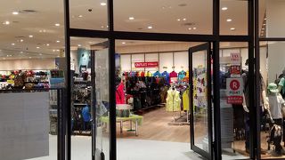 船橋ららぽーとのアウトドア用品店