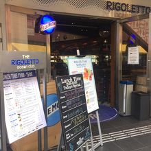 オサレなエントランス