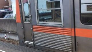 ワンマン電車です