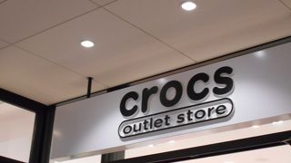 軽くて履きやすいです