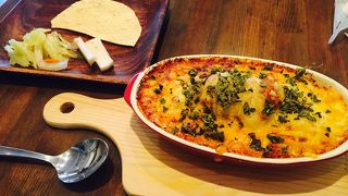 落ち着いた空間でおいしいカレーを。