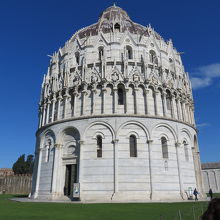 洗礼堂 (ピサ) 　
