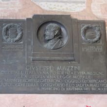 ラベンナ市庁舎 