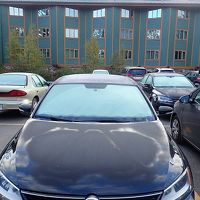 本館裏の駐車場です。