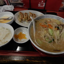 野菜味噌ラーメンのセット