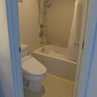 トイレはウォシュレット付き