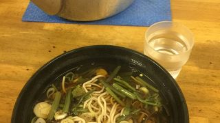 昼は立ち食い蕎麦！夜は立ち飲み！