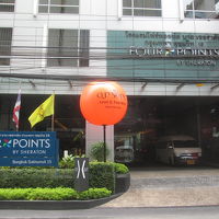 フォー ポインツ バイ シェラトン バンコク スクンビット 